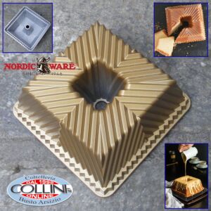 Nordic Ware - Moule à gâteau carré Fonte anti adhésif - version or